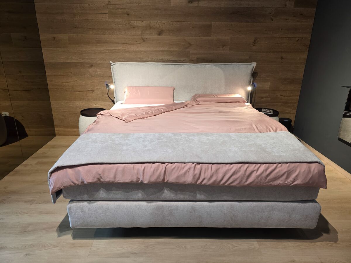Boxspringbett%20%281%29-zm4nxdds0r6pz93