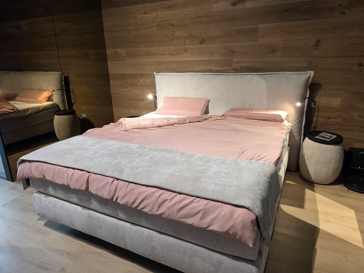 Boxspringbett%20%282%29-47djt4xy05yk7yx